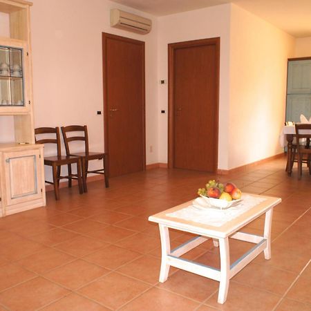 סן וינצ'נזו Appartamenti In Residence Villa Santa Maria חדר תמונה